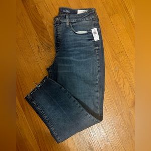 NWT! Old Navy High Rise Jeans